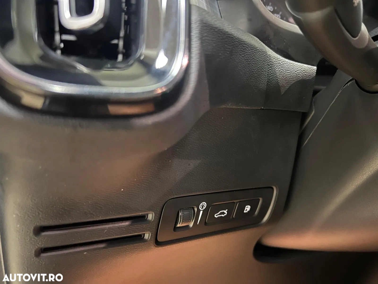 Volvo XC 40 T4 Recharge DKG Essential - 24