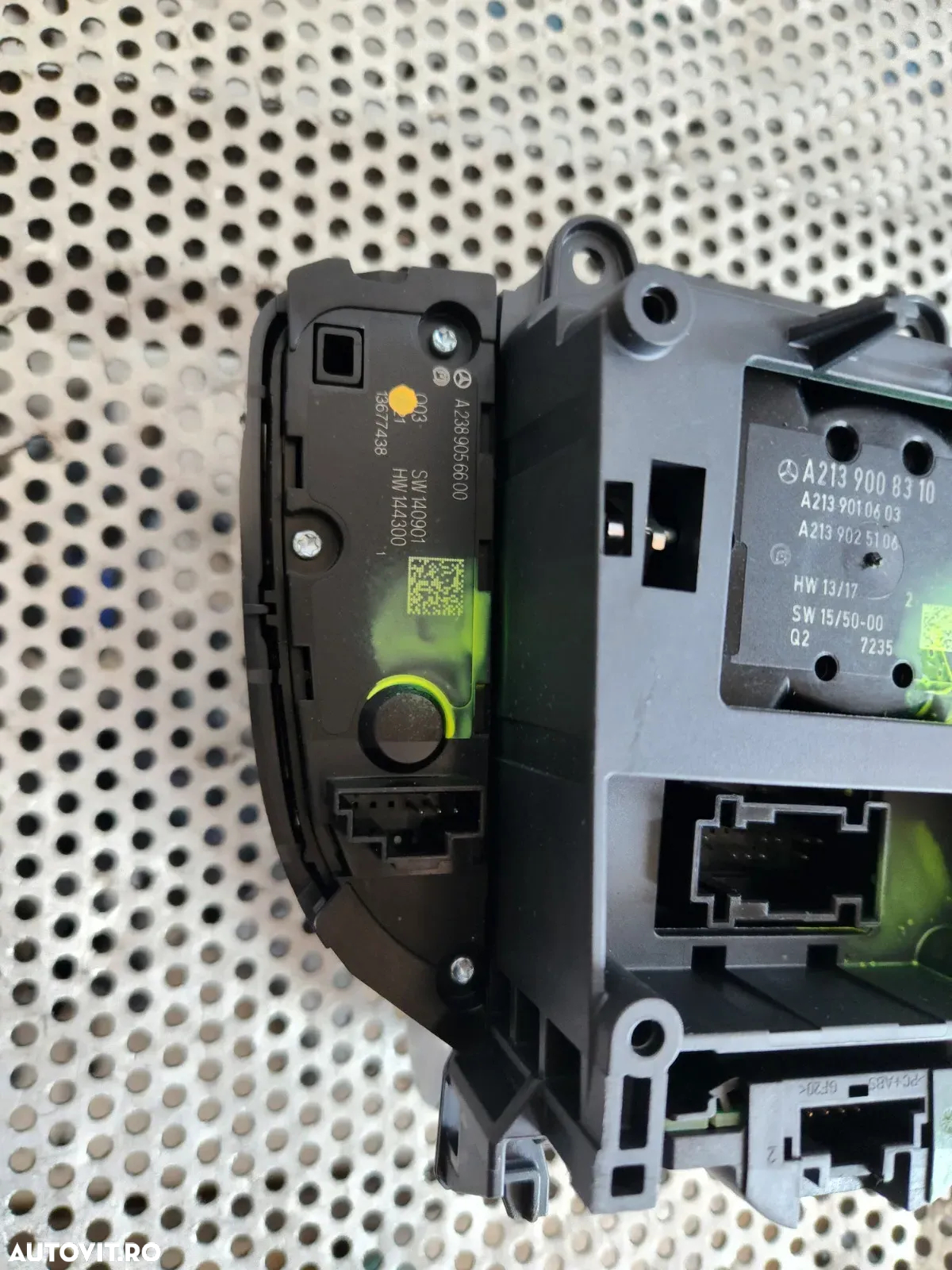 Touchpad Joystick Modul Unitate Control Comenzi Radio Navi Etc. Mercedes E Class W213 W238 C238 Volan Stanga Aproape Nou Dezmembrez Mercedes E Class Coupe W238 Motor 654.920 - 9