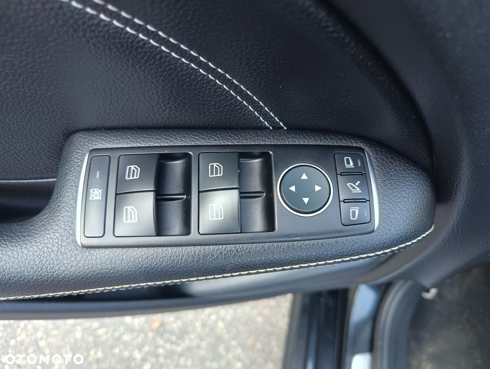 Mercedes-Benz Klasa B 180 CDI BlueEFFICIENCY Edition - 17