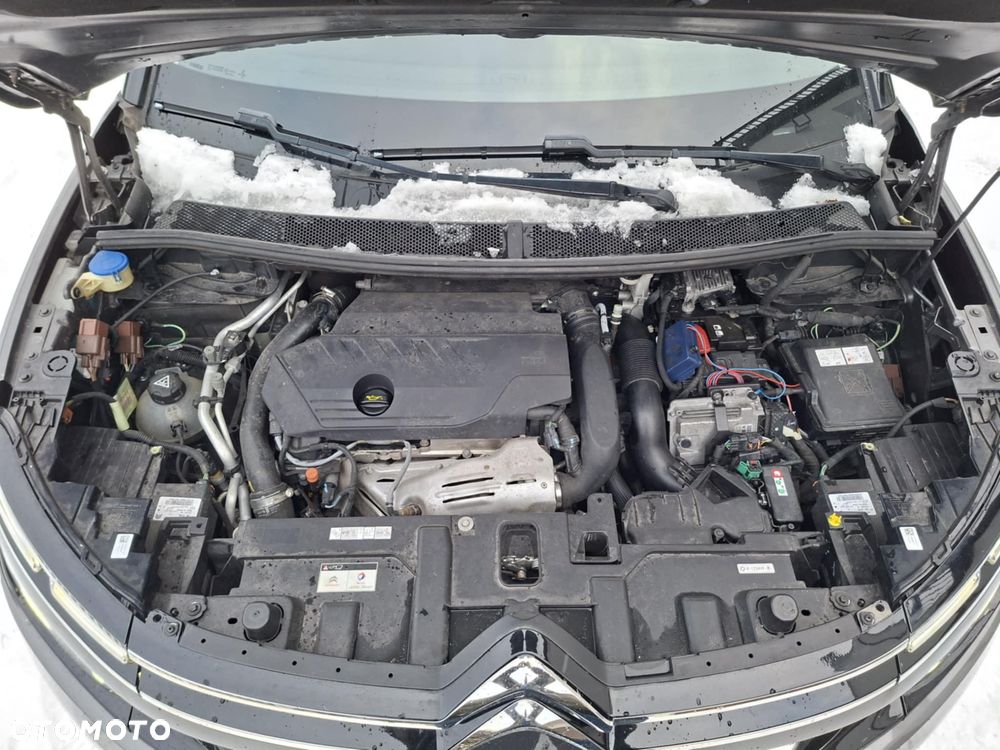 Citroën C5 Aircross 225 e-EAT8 SHINE PACK - 11