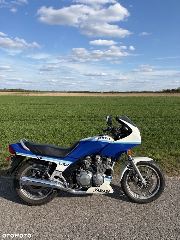 Yamaha XJ - 8