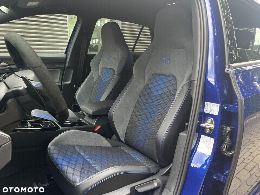 Volkswagen Golf 2.0 TSI 4Motion R DSG - 16