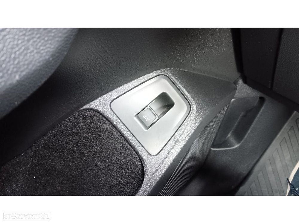 VW Tiguan Allspace 2.0 TDI Confortline DSG - 10