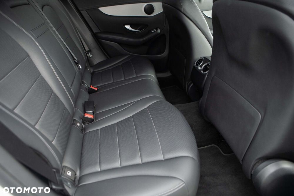 Mercedes-Benz GLC 200 d 4-Matic - 30