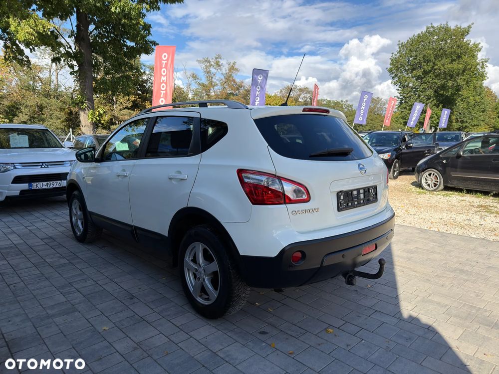 Nissan Qashqai 2011 photo 4
