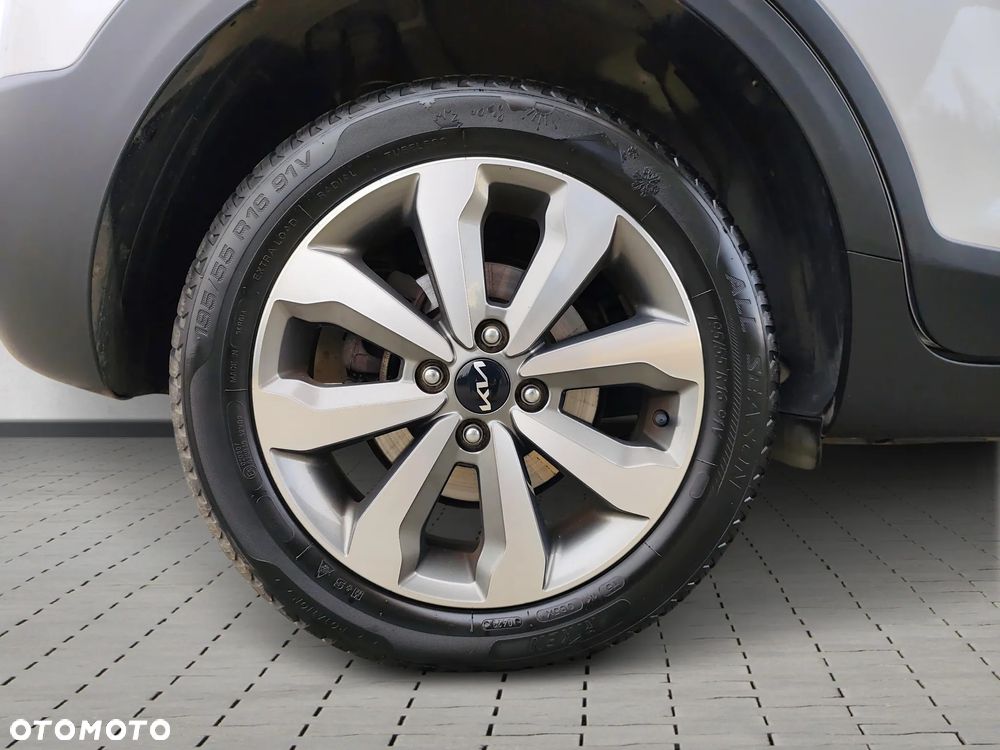 Kia Stonic 1.2 M - 18