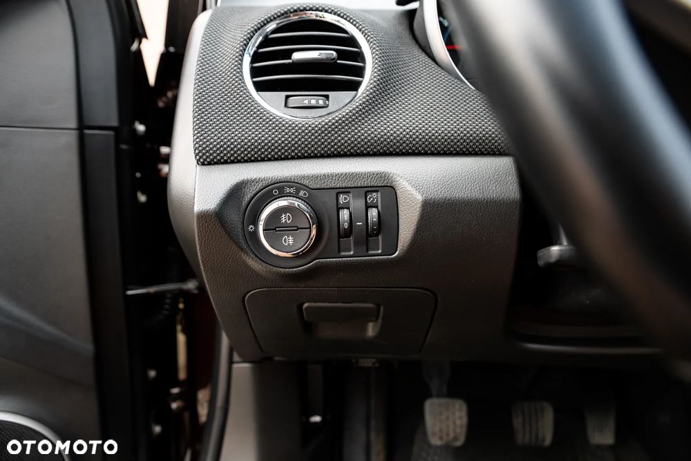 Chevrolet Cruze - 27