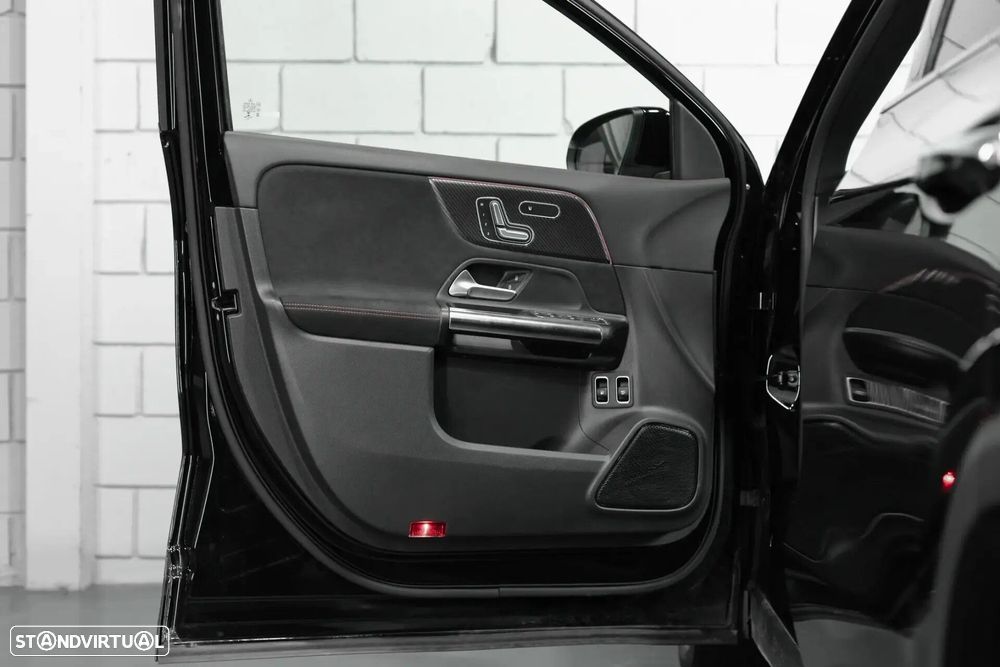 Mercedes-Benz GLA 250 - 28