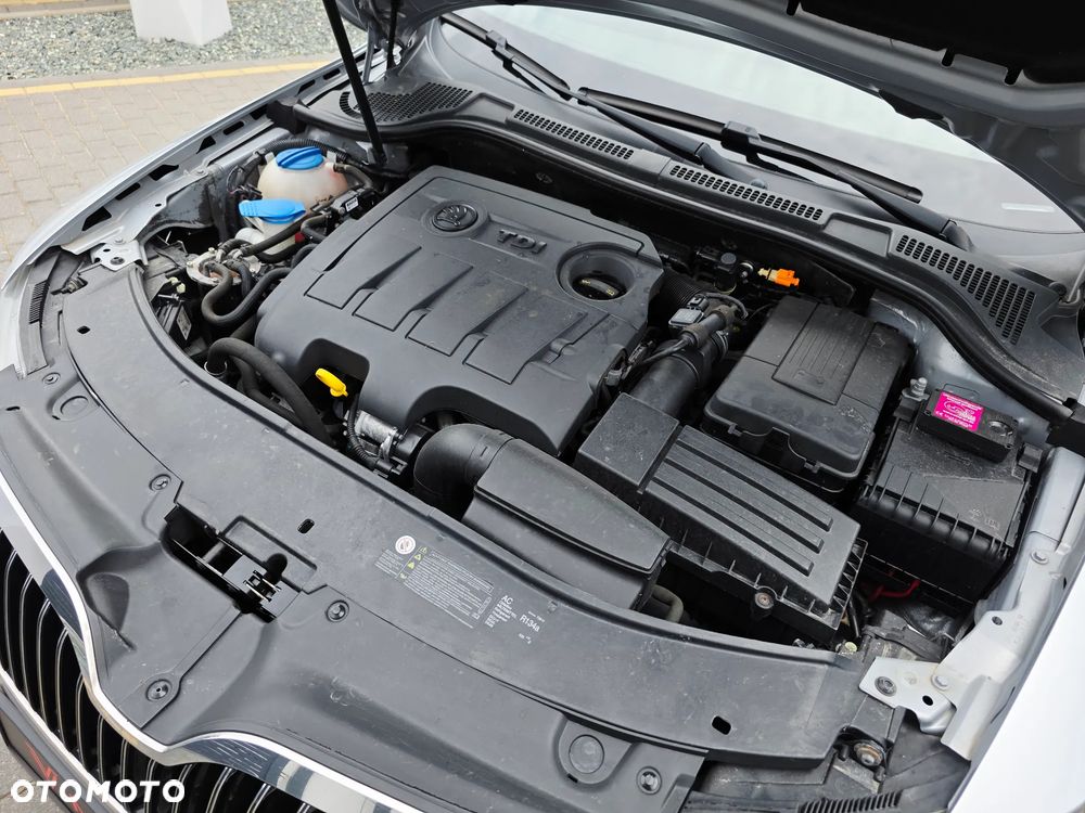Skoda Superb 1.6 TDI Platinum - 17
