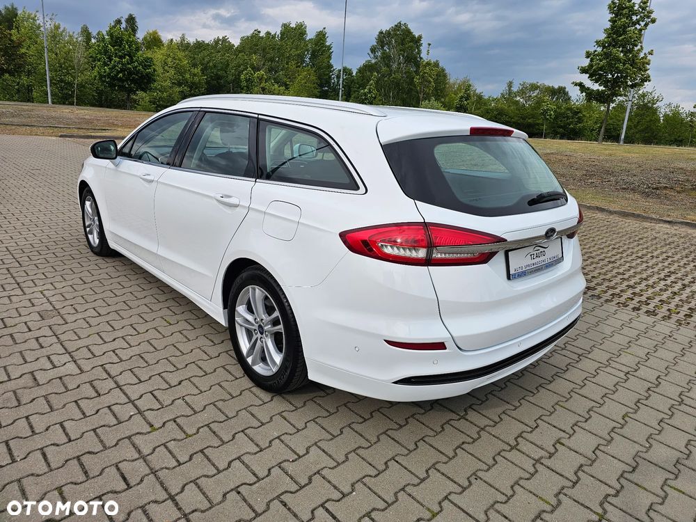 Ford Mondeo 2.0 EcoBlue Titanium - 10