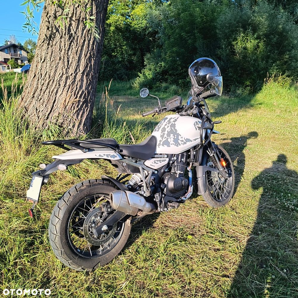 Royal Enfield Himalayan - 3
