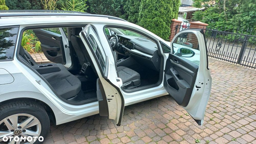 Volkswagen Golf - 31