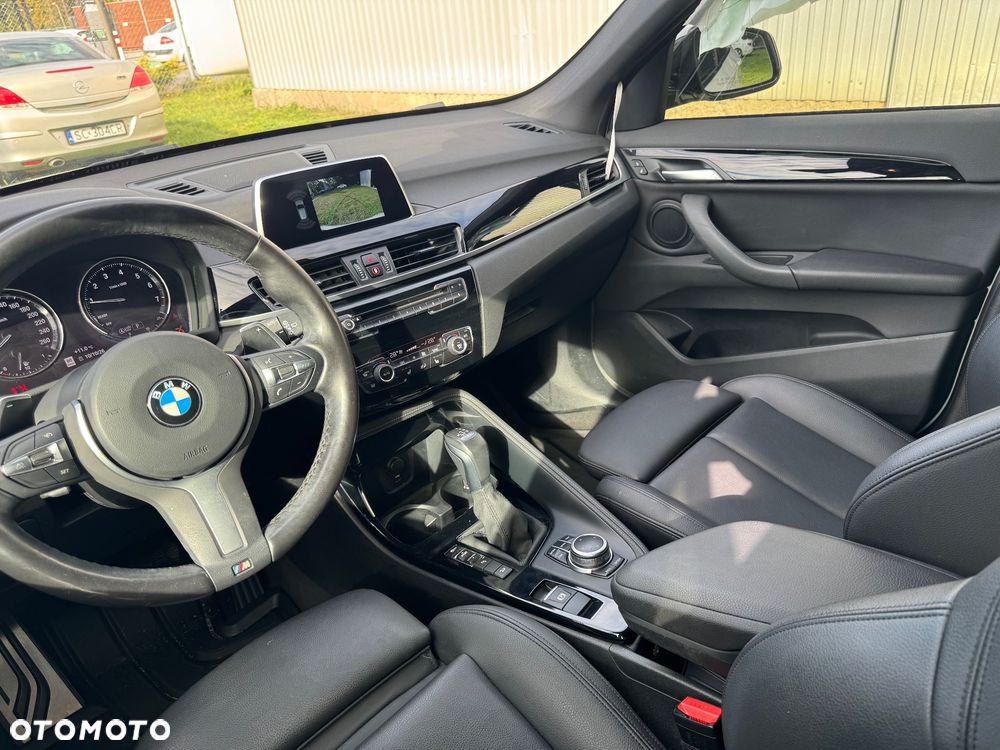 BMW X1 xDrive28i - 16