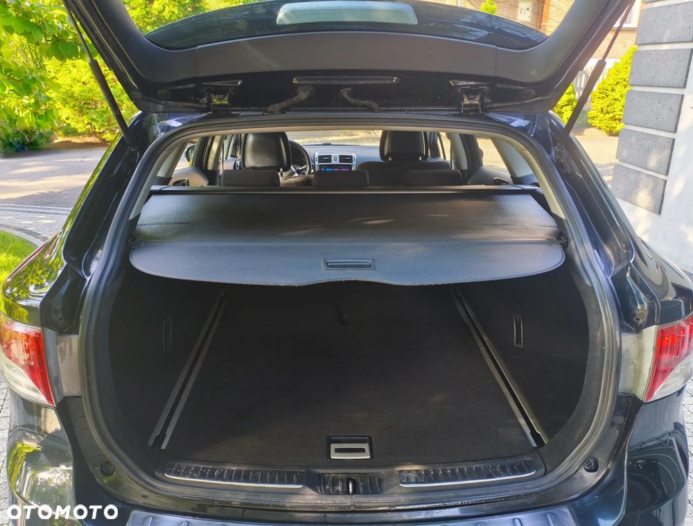 Toyota Avensis 1.8 Multidrive Edition - 23