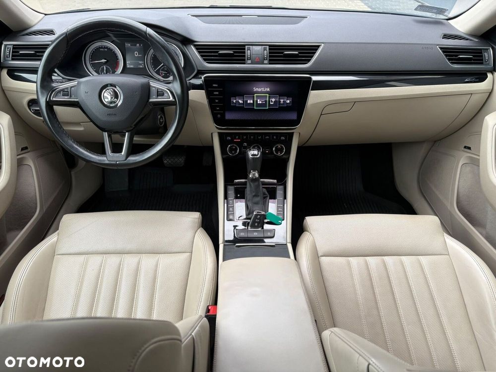 Skoda Superb 2.0 TDI 4x4 L&K DSG - 6