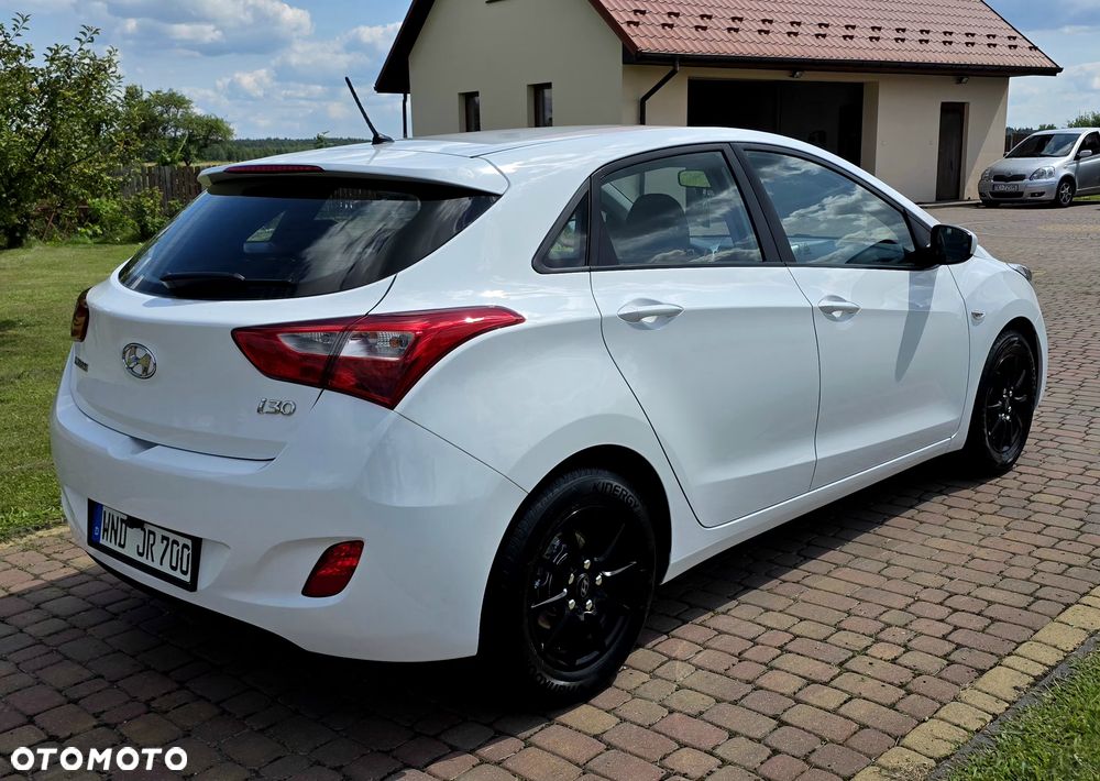 Hyundai i30 1.4 Classic + - 5
