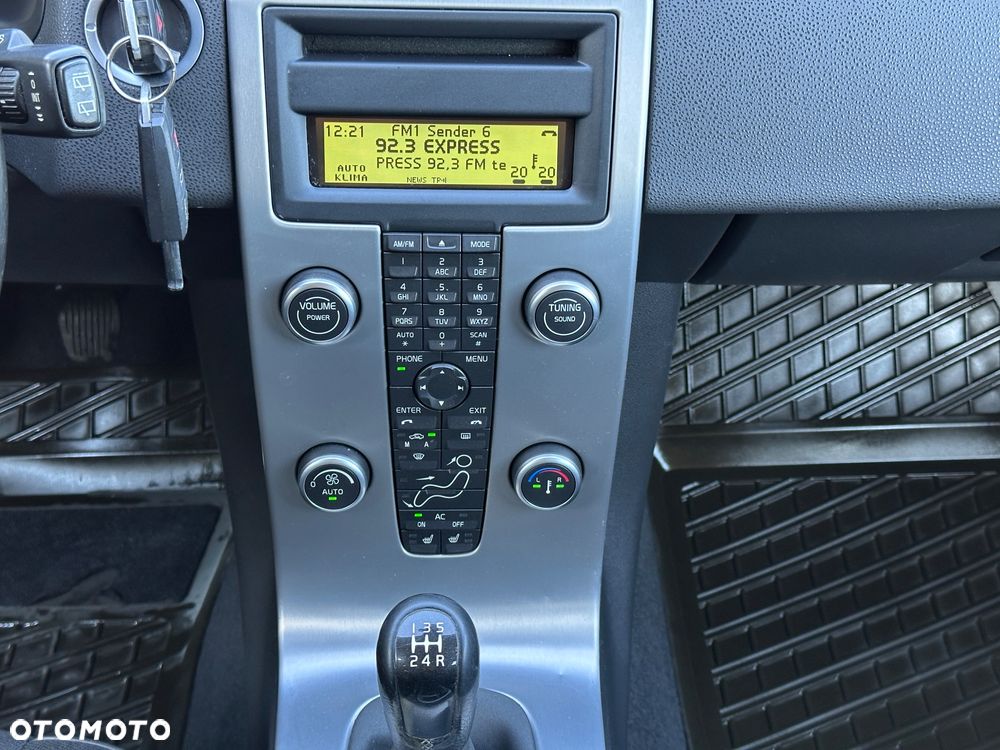 Volvo V50 1.6D DPF DRIVe Momentum - 18