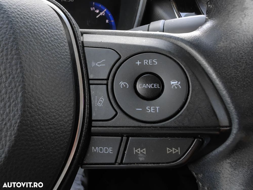 Toyota Corolla 1.8 HSD Dynamic - 27