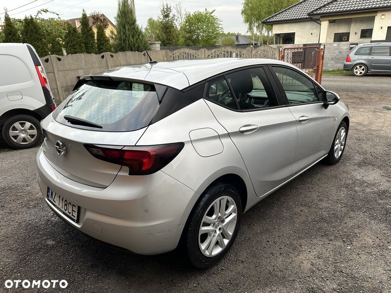 Opel Astra 1.2 T Elegance S&S - 8