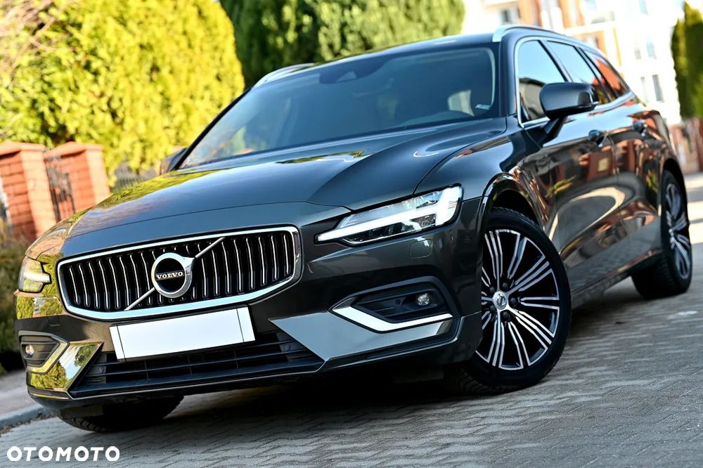Volvo V60 D4 Inscription - 1
