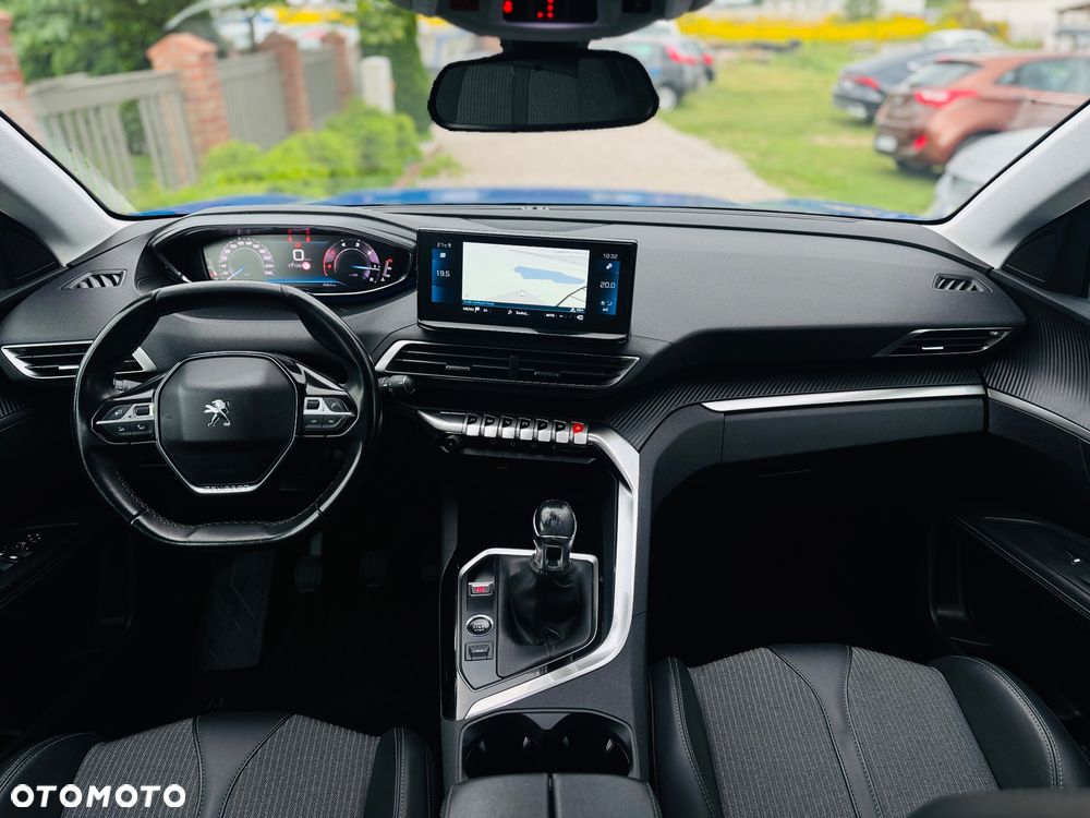 Peugeot 3008 1.5 BlueHDi Allure S&S - 27