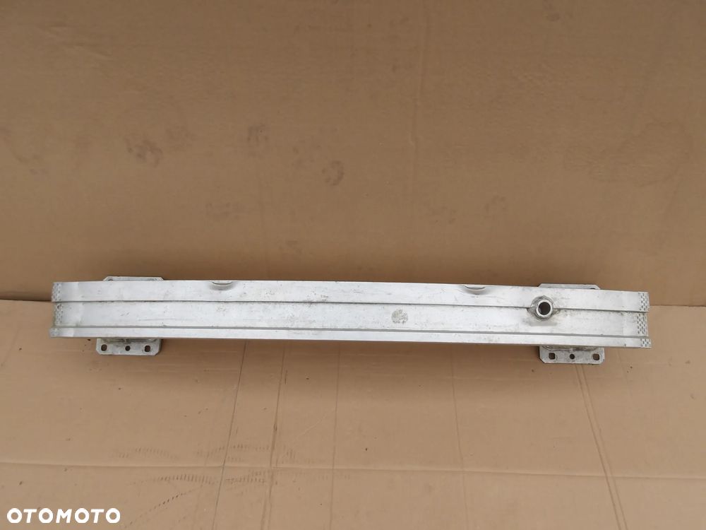 BELKA ZDERZAKA TYL AUDI A8 D5 4N0807309F