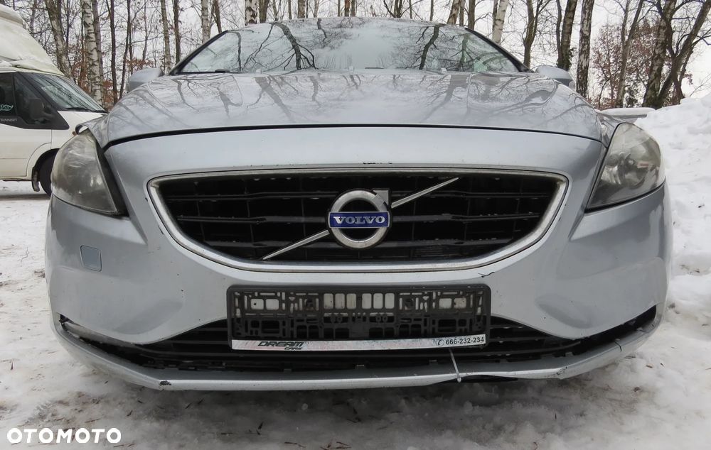 VOLVO V40 II LAKIER 477-46 1.6 D2 D4162T NA CZĘŚCI - 4