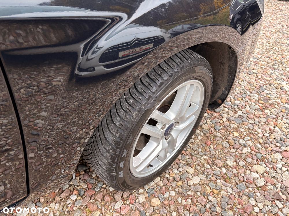 Ford Focus 1.6 Ti-VCT Titanium - 11