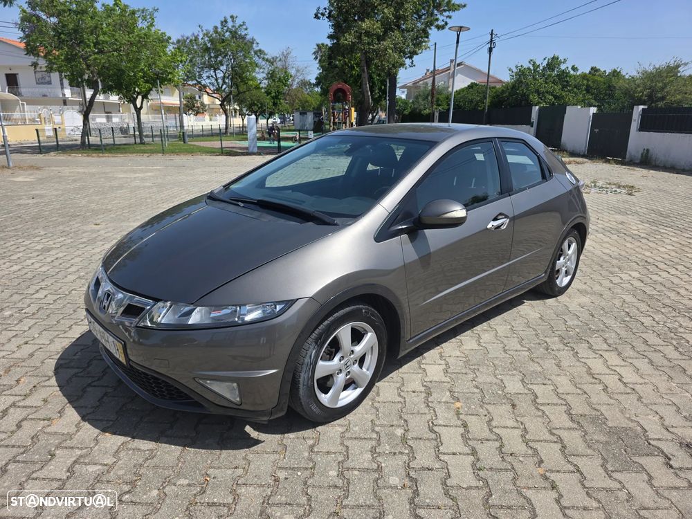 Honda Civic 1.4 i-VTEC Sport Edition - 2