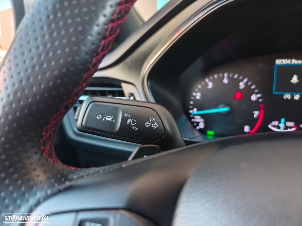Ford Focus SW 1.0 EcoBoost MHEV ST-Line Aut. - 28