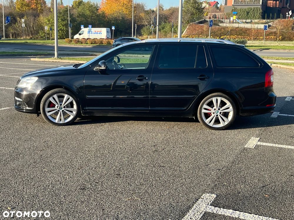 Skoda Octavia 2.0 TDI DPF RS DSG - 4