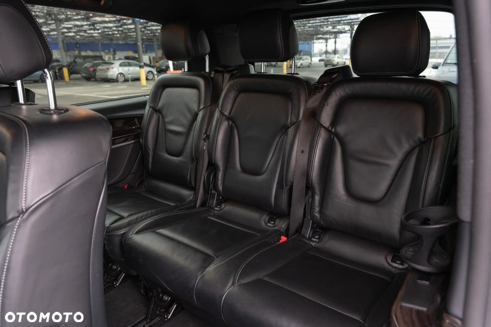 Mercedes-Benz Klasa V - 13