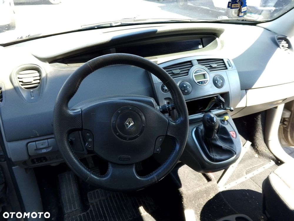 Renault Megane Scenic II (03-06r.) 1.5D 106KM. Silnik K9K 728 Skrzynia JR5 110 lakier NV603 (603).Cały na części. GWARANCJA !!! Przód Tył Zestaw Komplet Drzwi Klapa Zderzak Błotnik Maska Grill Atrapa Szyba Pas Lampa Lusterko Boczki Fotel Kanapa Kokpit Deska Rozdzielcza Przełącznik Włącznik Sterownik Przewody Wiązka Instalacja Moduł Komputer Czujnik Listwa Pompa Alternator Wtryski Głowica Rozrusznik Kompresor Sprzęgło Dwumas Silnik Skrzynia ABS Klimatyzacji Paliwa Wspomagania Kolektor Turbina Przepustnica Zawór Chłodnica Koło Hak Belka Sanki Zawieszenie Mcpherson Półoś Amortyzator Wydech Tłumik Zacisk Most - 7