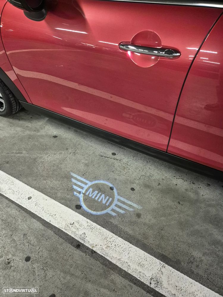 MINI 5 Portas Cooper Aut. Seven Chili - 24