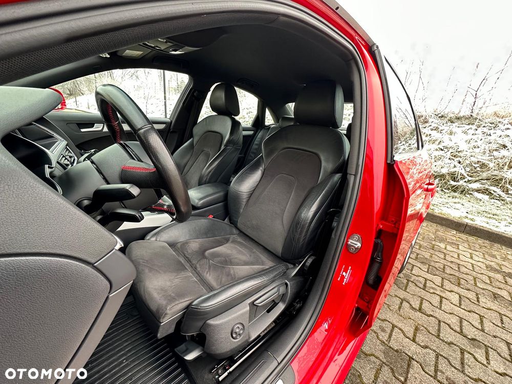 Audi A4 Limousine 1.8 TFSI S line Sportpaket - 29