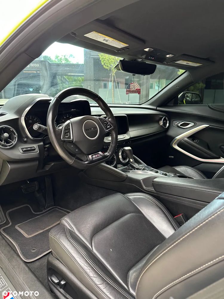 Chevrolet Camaro - 34