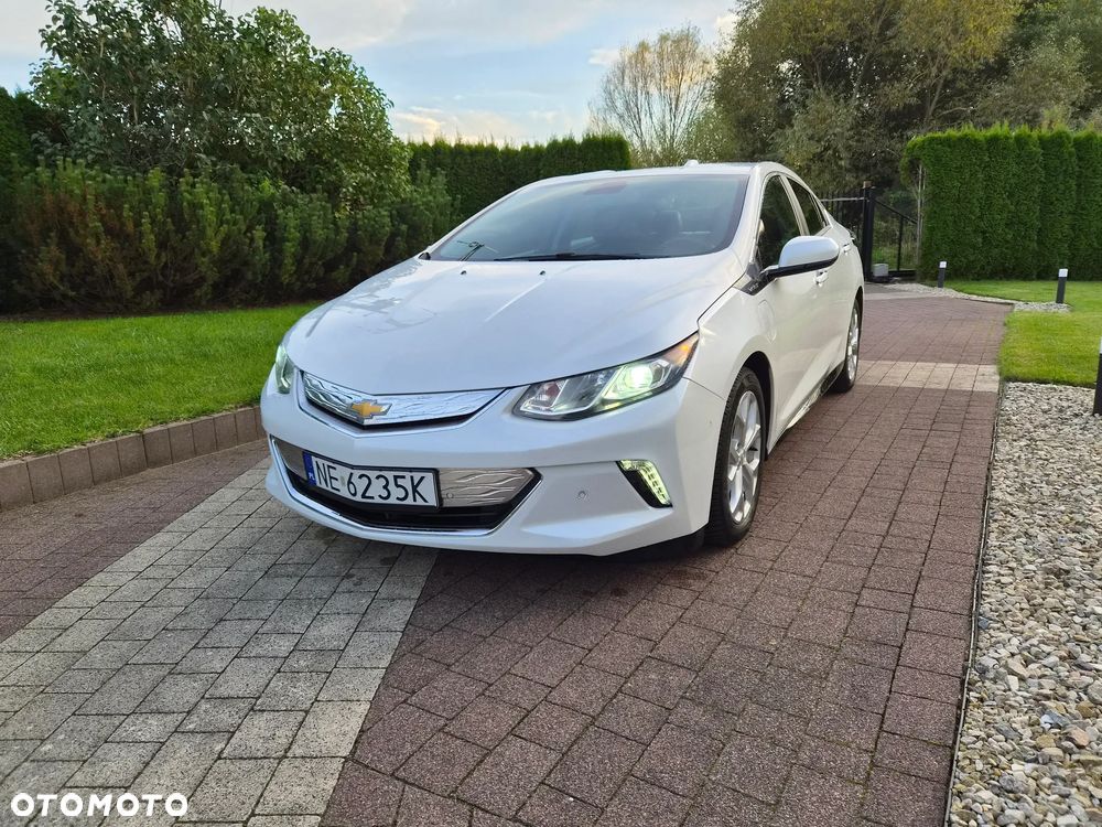 Chevrolet Volt - 2