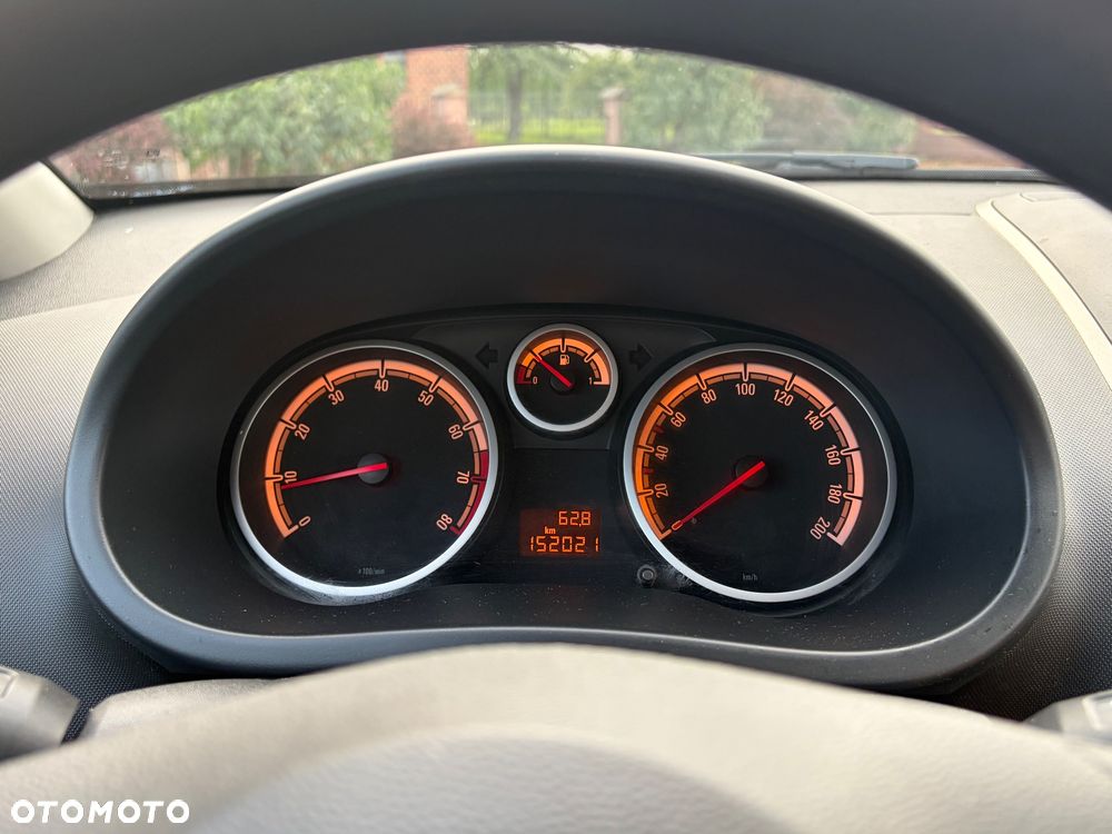 Opel Corsa - 13