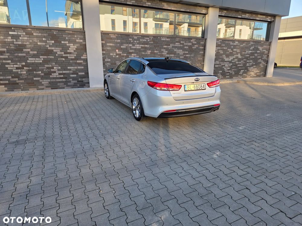 Kia Optima 1.7 CRDI XL DCT - 11