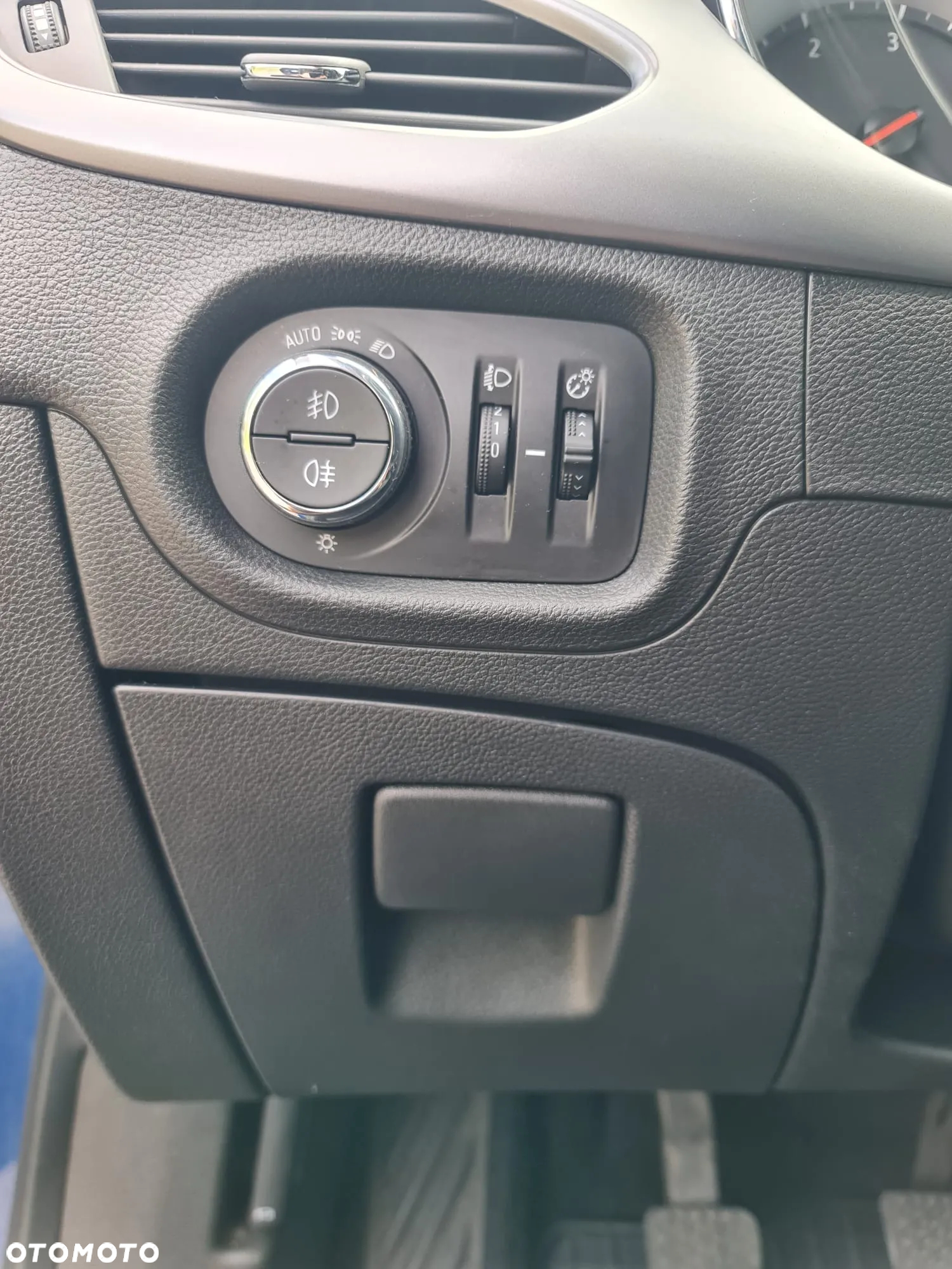 Opel Astra - 10