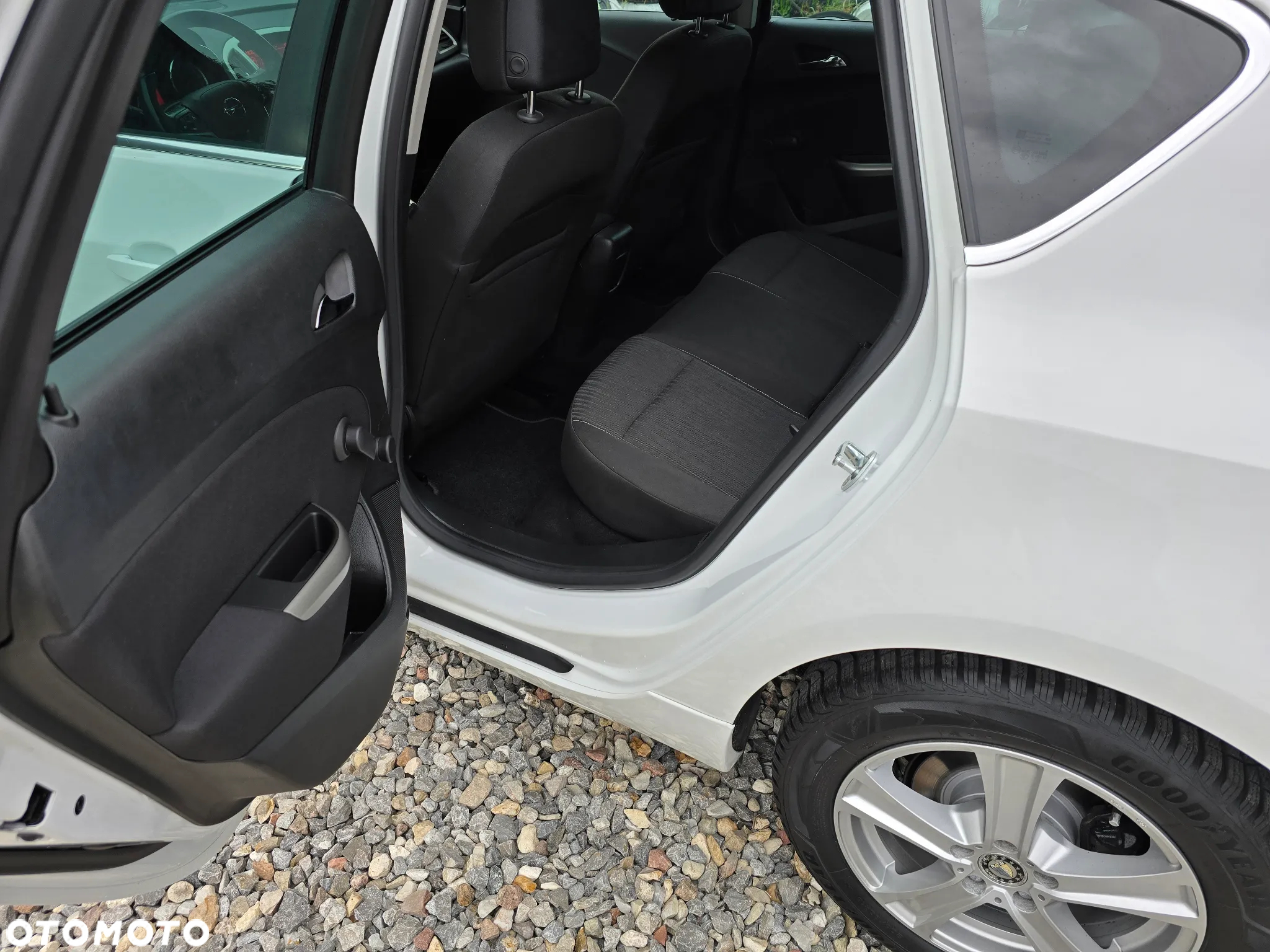 Opel Astra 1.4 Turbo Sport - 10