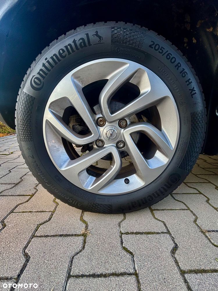 Opel Crossland X - 22