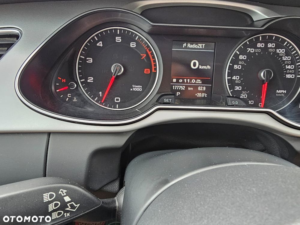 Audi A4 Limousine - 31