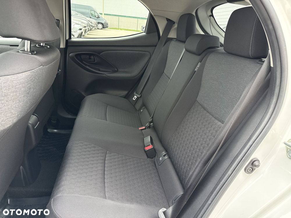 Toyota Yaris Hybrid 1.5 Comfort - 12