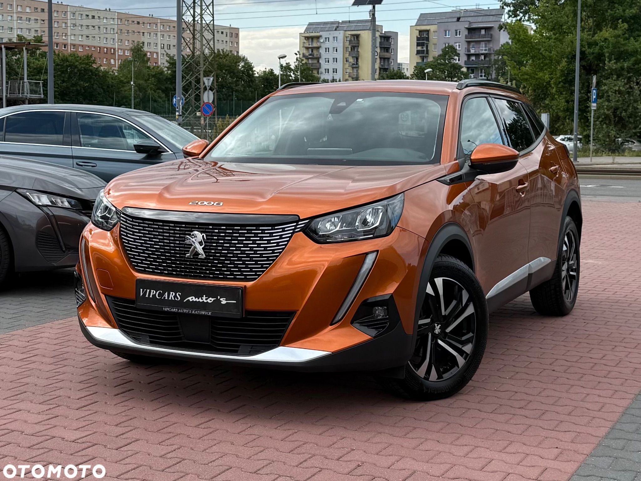 Peugeot 2008 1.5 BlueHDi Allure S&S - 1