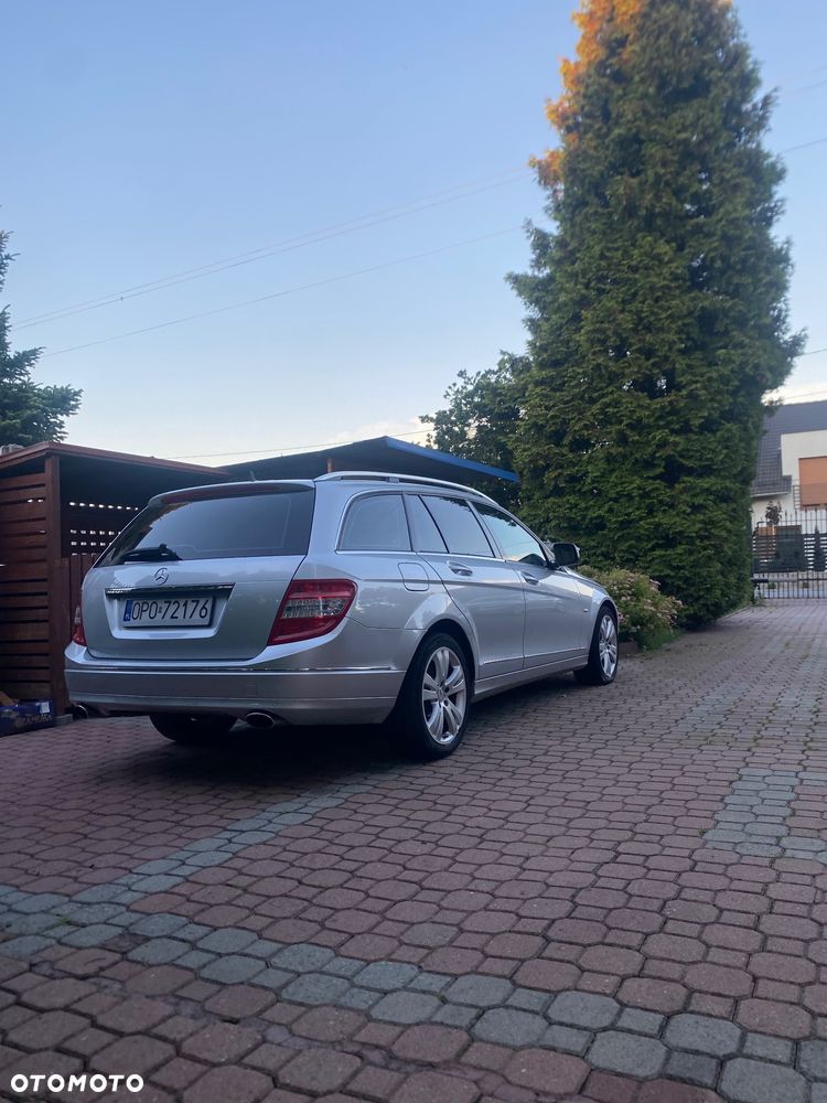 Mercedes-Benz Klasa C 320 CDI Avantgarde 4-Matic - 17