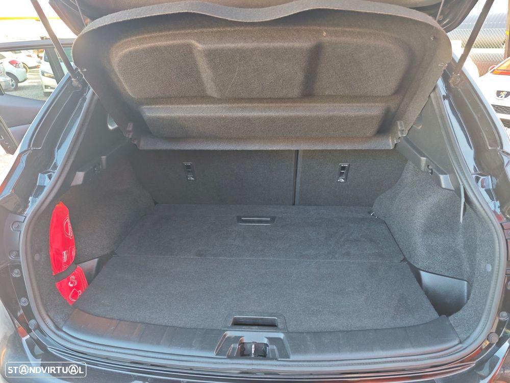 Nissan Qashqai 1.6 dCi N-Connecta 18 - 21