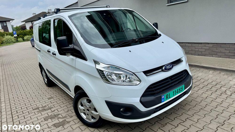 Ford Transit Custom L2H2 średni  xenon kamera idealny 2.0 TDCI blaszak krótki L1H2 VAT FV faktura 23% 3 miejsca / osobowy blaszak podwójne drzwi z obu stron - 4