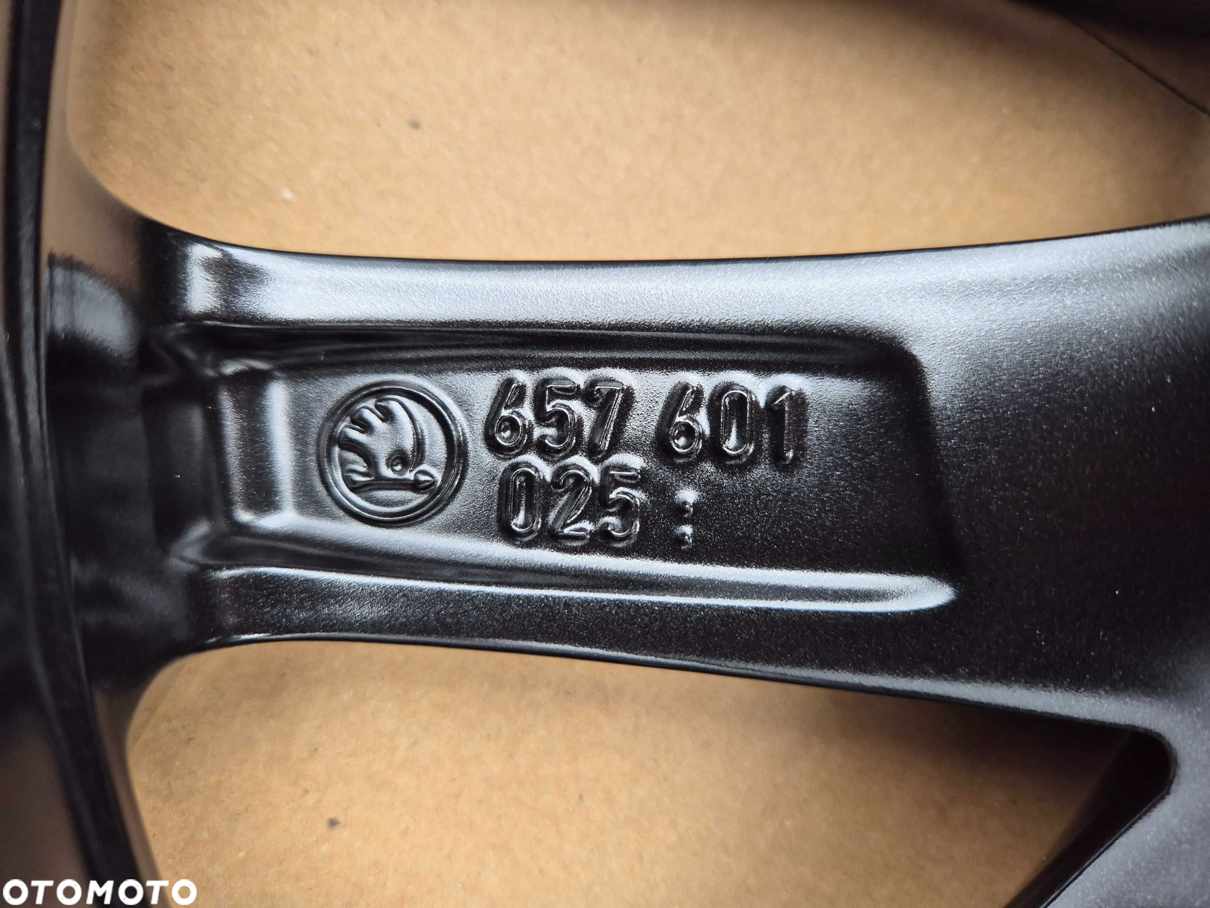 Felgi 16 SKODA Scala Rapid Kamiq Fabia I II III IV Roomster 5x100 - 7