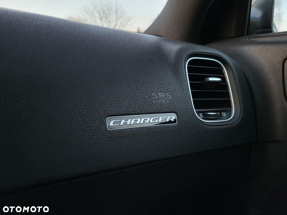 Dodge Charger - 23